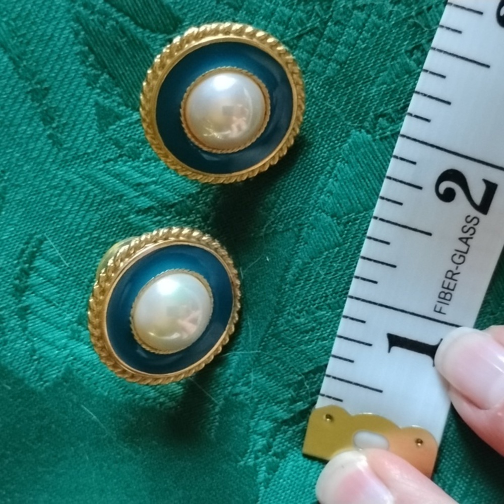 Vintage LIA Lianna Gold and Teal Faux Pearl Stud Earrings - Picture 5 of 5
